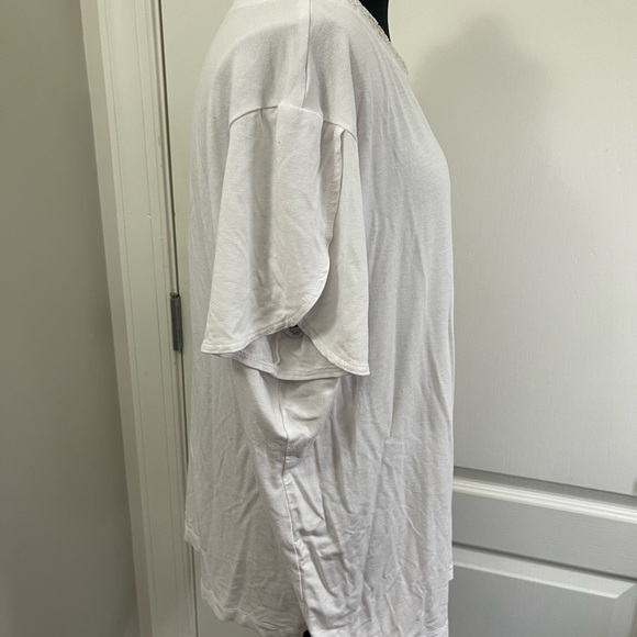 Laura Scott Women's XL White Casual Tee Shirt with beading around neck - Picture 10 of 11